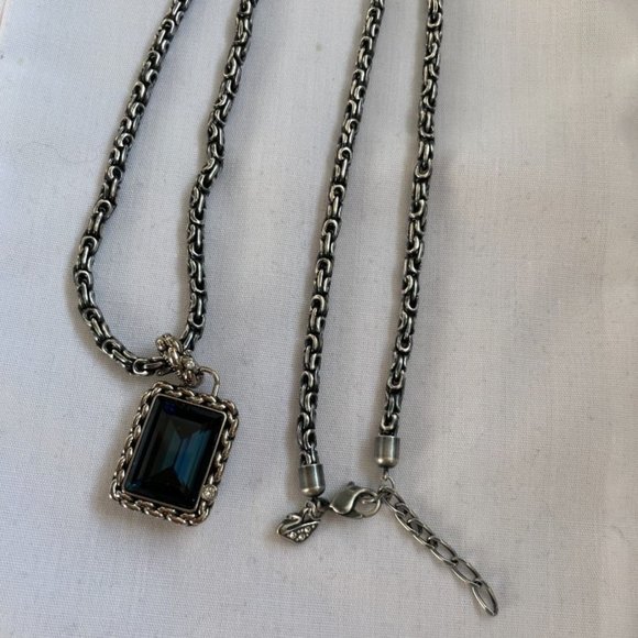 Authentic Swarovski pendant - Picture 3 of 4